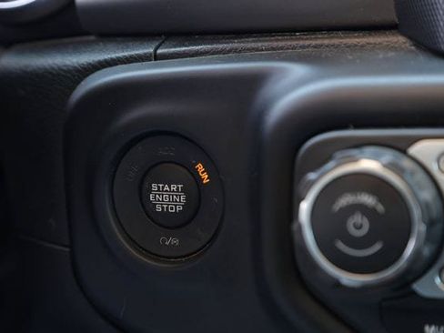 Used 2020 Jeep Gladiator Rubicon AWD/4WD image 21