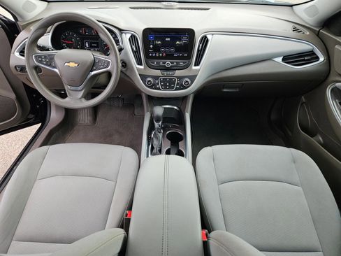 Used 2024 Chevrolet Malibu LT image 24