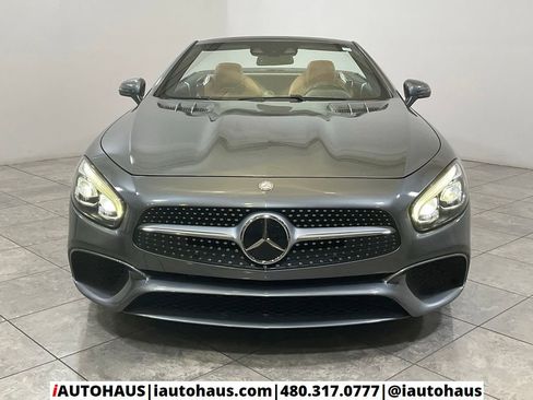 Used 2017 Mercedes-Benz SL 550 image 5