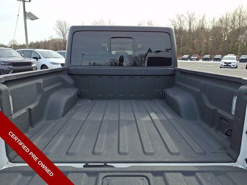 Used 2022 Jeep Gladiator Sport AWD/4WD image 30