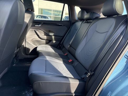 New 2026 Volkswagen Tiguan SE R-Line image 24