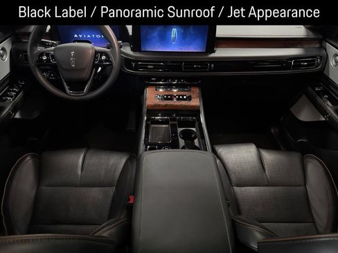 Certified 2025 Lincoln Aviator Black Label w/ Jet Appearance Package AWD/4WD image 8