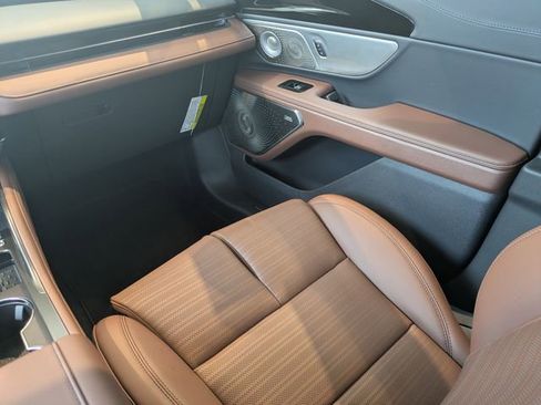 New 2026 Lincoln Nautilus Reserve image 15