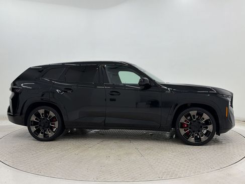 Used 2023 BMW XM w/ M Driver's Package AWD/4WD image 8