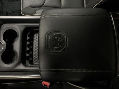 Used 2019 RAM 1500 Laramie image 19
