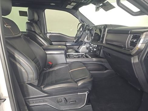 Used 2024 Ford F250 Platinum AWD/4WD image 8