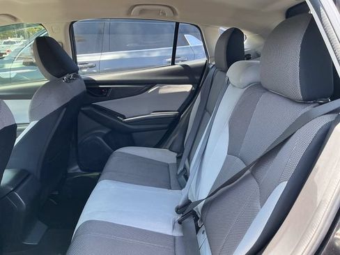 Used 2018 Subaru Crosstrek 2.0i AWD/4WD image 12