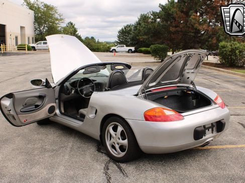 Used 1998 Porsche Boxster image 25