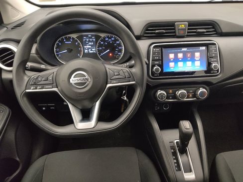 Used 2022 Nissan Versa S FWD image 22