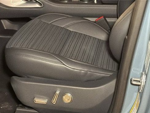 New 2026 Lincoln Nautilus Reserve image 19