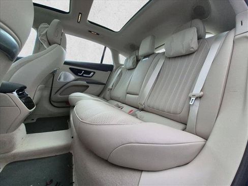 Used 2024 Mercedes-Benz EQS 450+ 4MATIC Sedan image 18