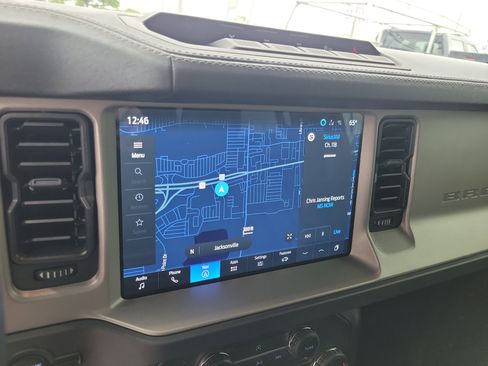 Used 2025 Ford Bronco Outer Banks w/ Sasquatch Package image 19