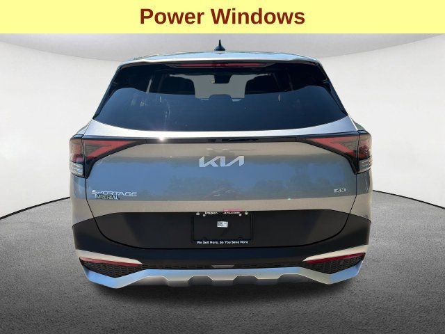 Used 2025 Kia Sportage LX AWD/4WD image 10