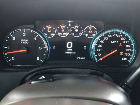 Used 2017 Chevrolet Tahoe Premier AWD/4WD image 34