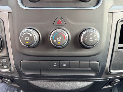 Used 2013 RAM 1500 Tradesman w/ PWR & Remote Entry Group AWD/4WD image 16