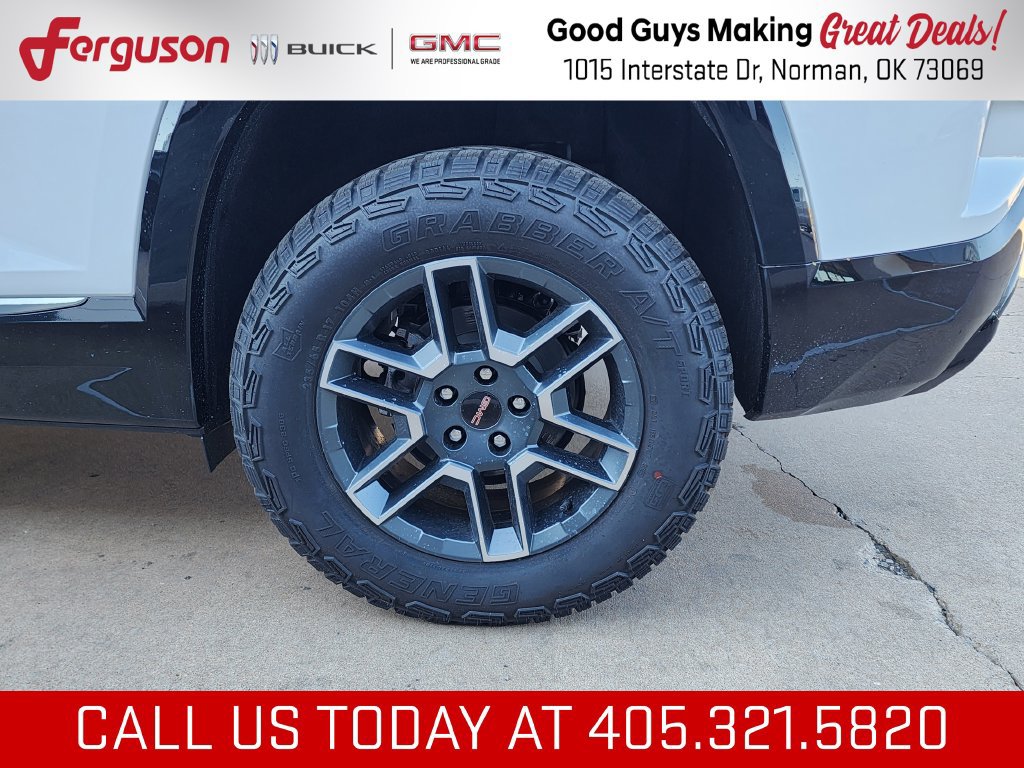 New 2027 GMC Terrain AT4 w/ Convenience Package III AWD/4WD image 56