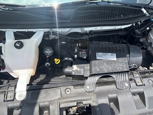 Used 2019 Chevrolet Express 3500 LT w/ LT Preferred Equipment Group RWD image 34