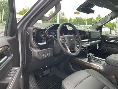 New 2026 Chevrolet Silverado 1500 RST AWD/4WD image 7
