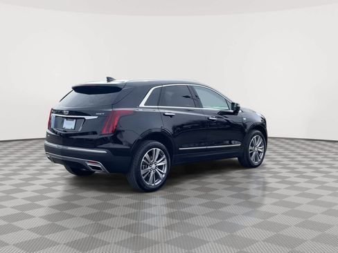 Certified 2025 Cadillac XT5 Premium Luxury w/ LPO, Floor Liner Package image 8