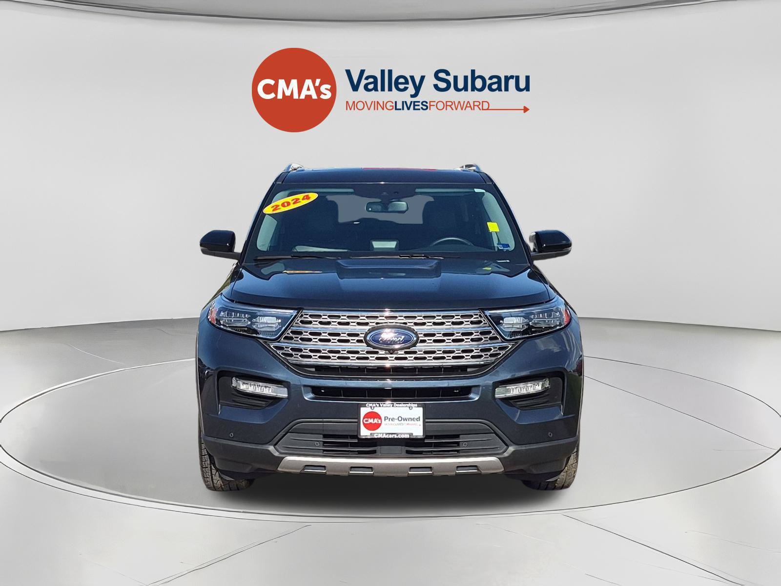 Used 2024 Ford Explorer Limited w/ Limited Technology Package AWD/4WD image 8