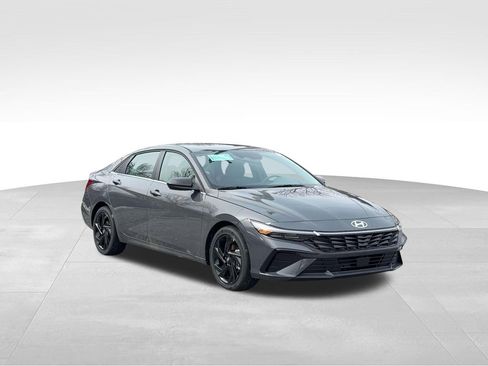 New 2026 Hyundai Elantra SEL Sport Premium FWD image 1