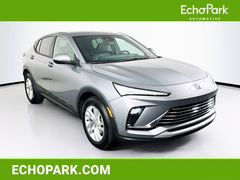 Used 2025 Buick Envista Preferred w/ Convenience I Package image 1