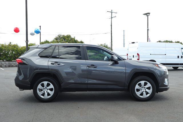 Used 2025 Toyota RAV4 LE FWD image 4