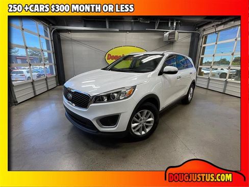 Used 2018 Kia Sorento AWD image 1