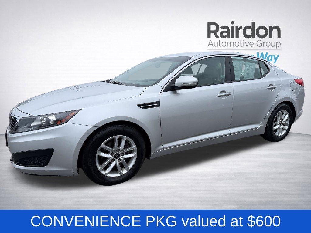 Used 2011 Kia Optima LX w/ Technology Pkg FWD image 3