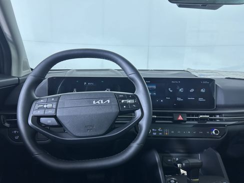 New 2026 Kia Sportage EX w/ EX Panorama Roof Package image 9