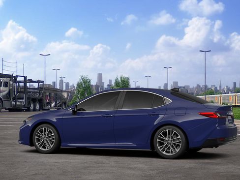 New 2026 Toyota Camry XLE AWD/4WD image 5