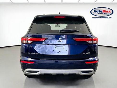 Used 2024 Mitsubishi Outlander SE image 7