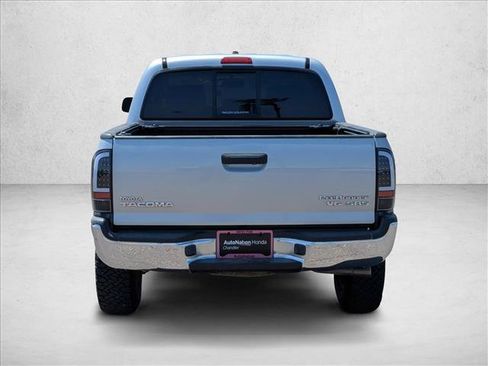 Used 2011 Toyota Tacoma PreRunner w/ SR5 Pkg #2 RWD image 6
