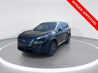 Certified 2025 Nissan Rogue S video 4