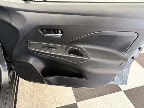 Used 2025 Nissan Versa SV FWD image 21