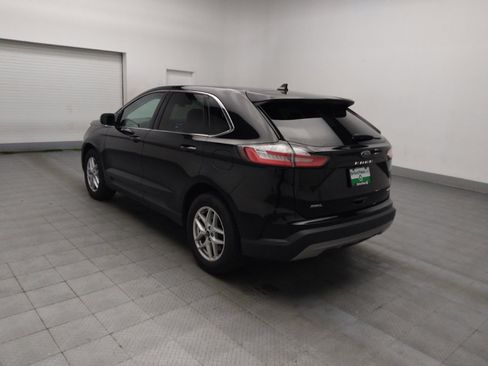 Used 2023 Ford Edge SEL image 5