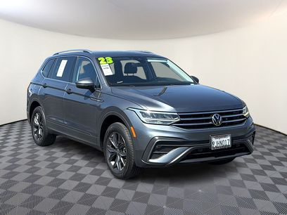 Used 2023 Volkswagen Tiguan SE