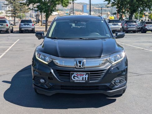 Used 2021 Honda HR-V EX image 11