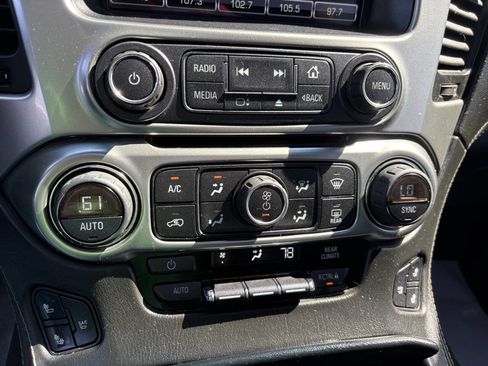 Used 2015 Chevrolet Suburban LTZ image 38