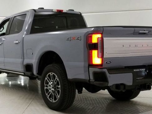 Certified 2024 Ford F250 Limited AWD/4WD image 5