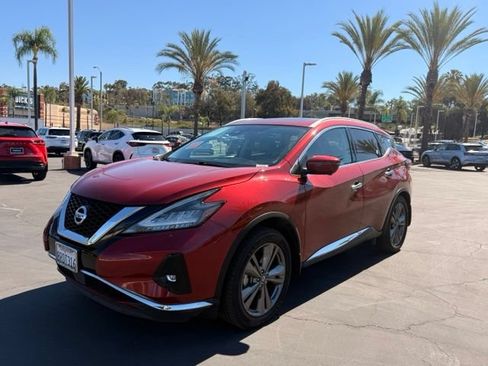Used 2020 Nissan Murano Platinum w/ Cargo Package FWD image 1