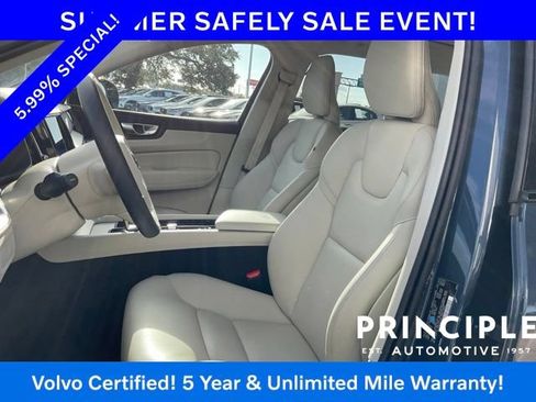 Certified 2024 Volvo XC60 B5 Core AWD/4WD image 16