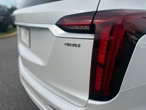 Used 2020 Cadillac XT6 Premium Luxury image 10