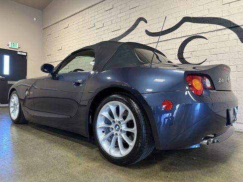 Used 2003 BMW Z4 2.5i image 5