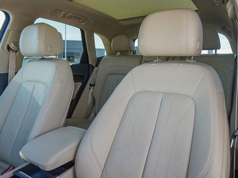 Used 2018 Audi Q5 2.0T Premium Plus w/ Premium Plus Package image 10