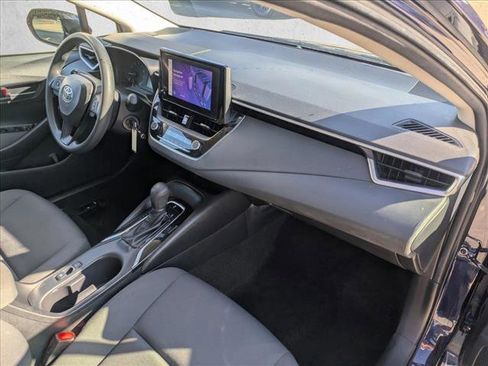 Used 2023 Toyota Corolla LE image 19