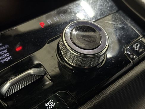 Used 2025 Jeep Grand Cherokee Limited 4xe image 18