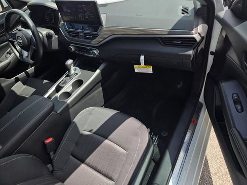 New 2026 Nissan Altima 2.5 SV w/ SV Special Edition Package FWD image 7