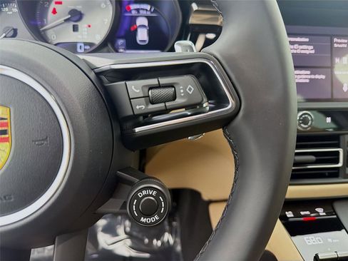 New 2026 Porsche Macan S AWD/4WD image 13