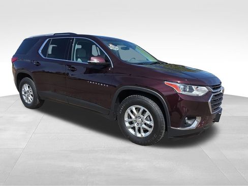 Used 2018 Chevrolet Traverse LT w/ LPO, Floor Liner Package AWD/4WD image 7